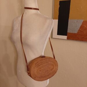 Oval rattan bag